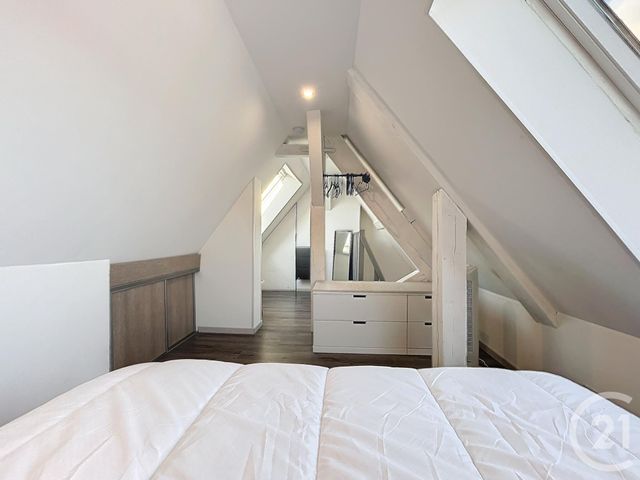 Appartement Duplex à louer - 2 pièces - 37.71 m2 - BELFORT - 90 - FRANCHE-COMTE - Century 21 Agence Du Théâtre