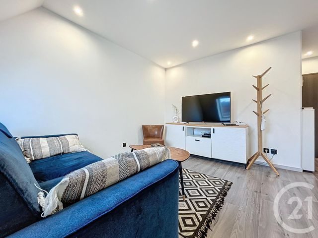 Appartement Duplex à louer - 2 pièces - 37.71 m2 - BELFORT - 90 - FRANCHE-COMTE - Century 21 Agence Du Théâtre