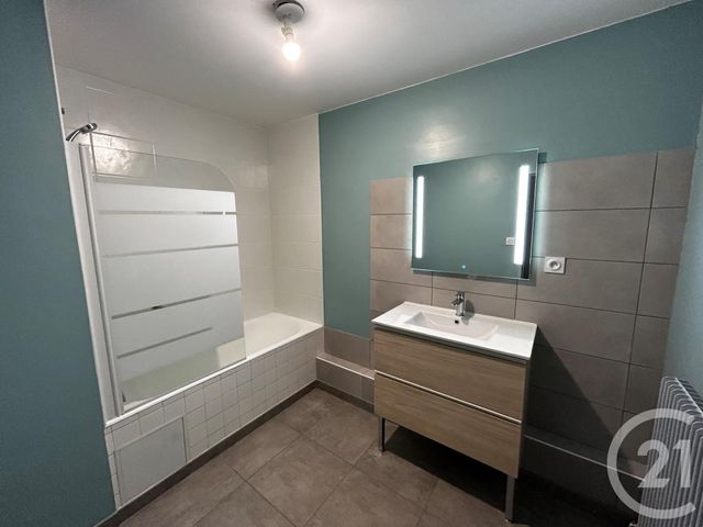 Appartement F2 à louer - 2 pièces - 60.0 m2 - BELFORT - 90 - FRANCHE-COMTE - Century 21 Agence Du Théâtre