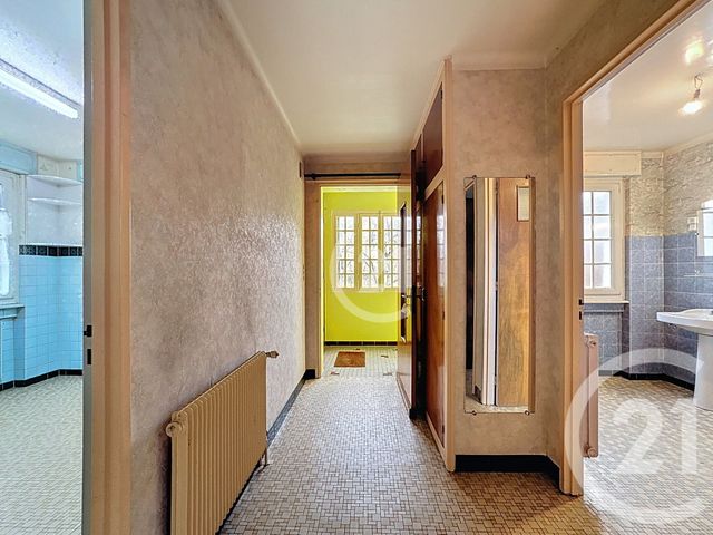 maison à vendre - 8 pièces - 205.83 m2 - BELFORT - 90 - FRANCHE-COMTE - Century 21 Agence Du Théâtre