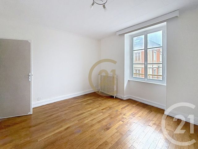 Appartement T3 à louer - 3 pièces - 60.0 m2 - BELFORT - 90 - FRANCHE-COMTE - Century 21 Agence Du Théâtre
