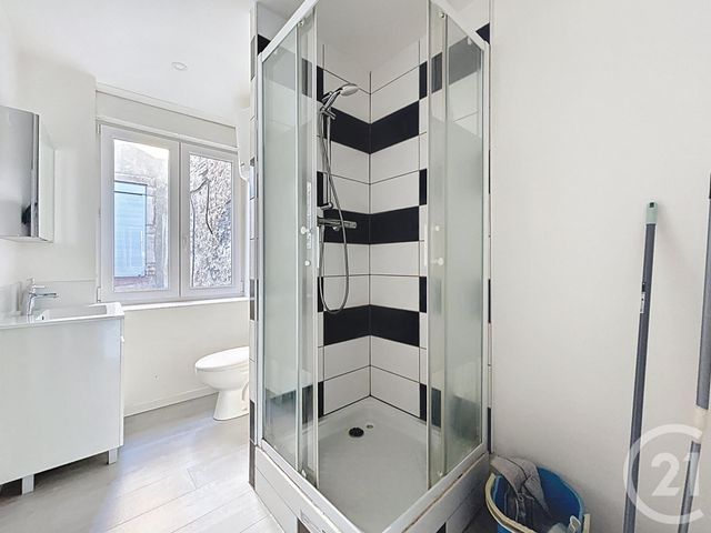 Appartement F1 à louer - 1 pièce - 25.63 m2 - MONTBELIARD - 25 - FRANCHE-COMTE - Century 21 Agence Du Théâtre