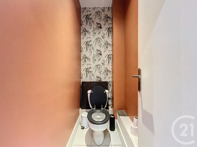 Appartement F2 à louer - 2 pièces - 47.81 m2 - BELFORT - 90 - FRANCHE-COMTE - Century 21 Agence Du Théâtre