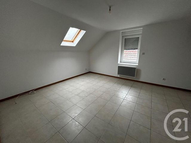 Appartement T2 à louer - 2 pièces - 34.0 m2 - BELFORT - 90 - FRANCHE-COMTE - Century 21 Agence Du Théâtre