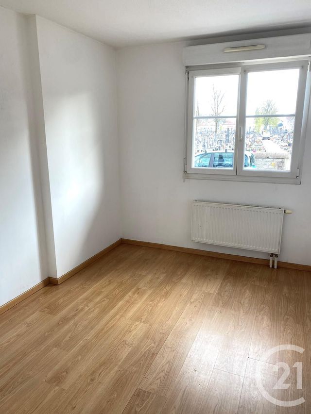 Appartement F4 à louer - 4 pièces - 78.33 m2 - BELFORT - 90 - FRANCHE-COMTE - Century 21 Agence Du Théâtre