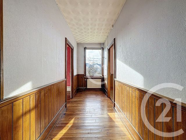 Appartement T4 à vendre - 4 pièces - 86.9 m2 - VALENTIGNEY - 25 - FRANCHE-COMTE - Century 21 Agence Du Théâtre