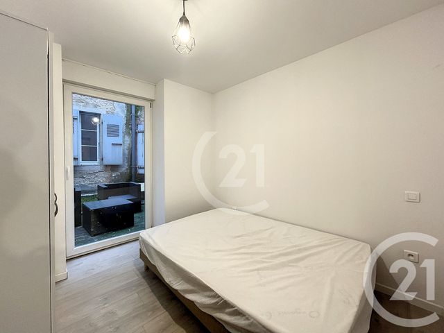 Appartement T2 à vendre - 5 pièces - 65.0 m2 - MONTBELIARD - 25 - FRANCHE-COMTE - Century 21 Agence Du Théâtre