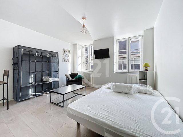 Appartement T2 à vendre - 5 pièces - 65.0 m2 - MONTBELIARD - 25 - FRANCHE-COMTE - Century 21 Agence Du Théâtre