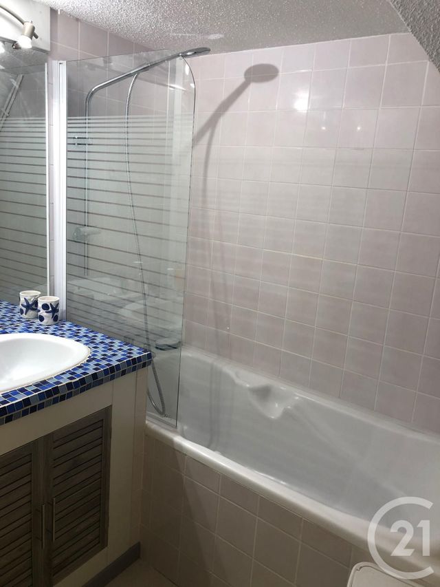 Appartement F4 à louer - 4 pièces - 62.65 m2 - BELFORT - 90 - FRANCHE-COMTE - Century 21 Agence Du Théâtre