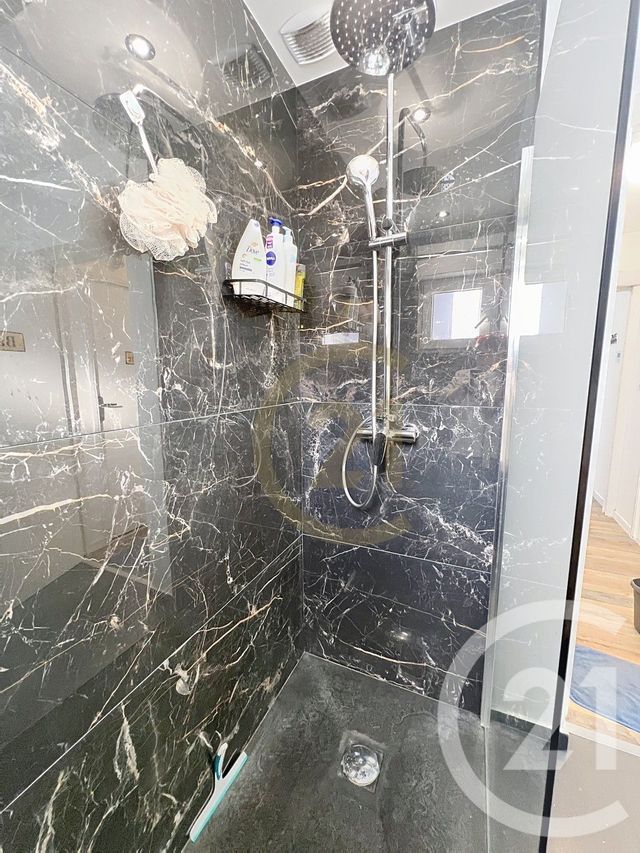 Appartement F3 à vendre - 3 pièces - 66.84 m2 - AUDINCOURT - 25 - FRANCHE-COMTE - Century 21 Agence Du Théâtre