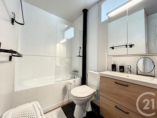 Appartement F2 à vendre - 2 pièces - 40.48 m2 - BELFORT - 90 - FRANCHE-COMTE - Century 21 Agence Du Théâtre