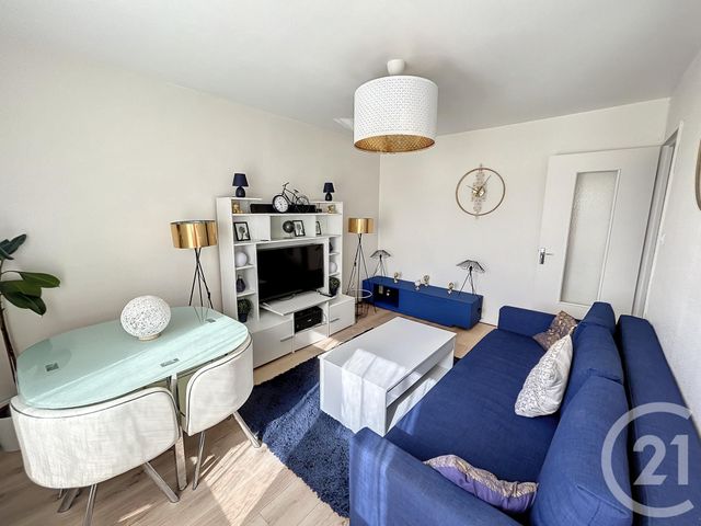 Appartement F2 à vendre - 2 pièces - 40.48 m2 - BELFORT - 90 - FRANCHE-COMTE - Century 21 Agence Du Théâtre