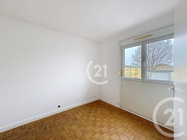 Appartement T3 à vendre - 3 pièces - 66.0 m2 - CRAVANCHE - 90 - FRANCHE-COMTE - Century 21 Agence Du Théâtre