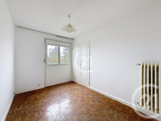 Appartement T3 à vendre - 3 pièces - 66.0 m2 - CRAVANCHE - 90 - FRANCHE-COMTE - Century 21 Agence Du Théâtre