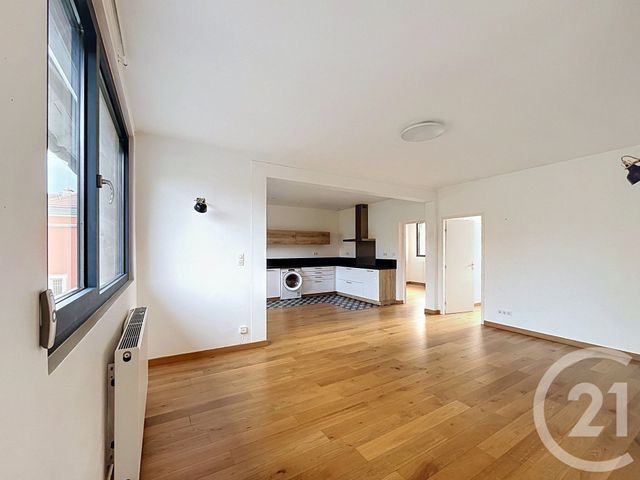Appartement F5 à vendre - 5 pièces - 104.27 m2 - BELFORT - 90 - FRANCHE-COMTE - Century 21 Agence Du Théâtre