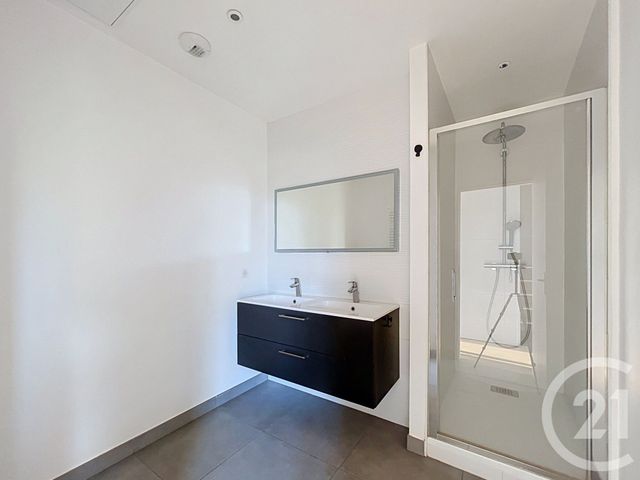 Appartement F5 à vendre - 5 pièces - 104.27 m2 - BELFORT - 90 - FRANCHE-COMTE - Century 21 Agence Du Théâtre