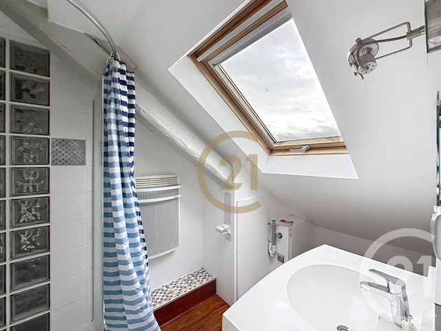 Appartement F1 à louer - 2 pièces - 24.46 m2 - BELFORT - 90 - FRANCHE-COMTE - Century 21 Agence Du Théâtre