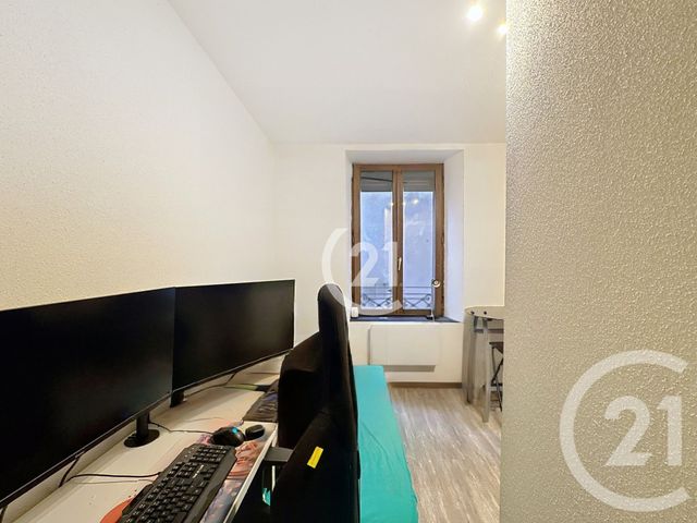 Appartement Studio à vendre - 4 pièces - 30.0 m2 - BELFORT - 90 - FRANCHE-COMTE - Century 21 Agence Du Théâtre