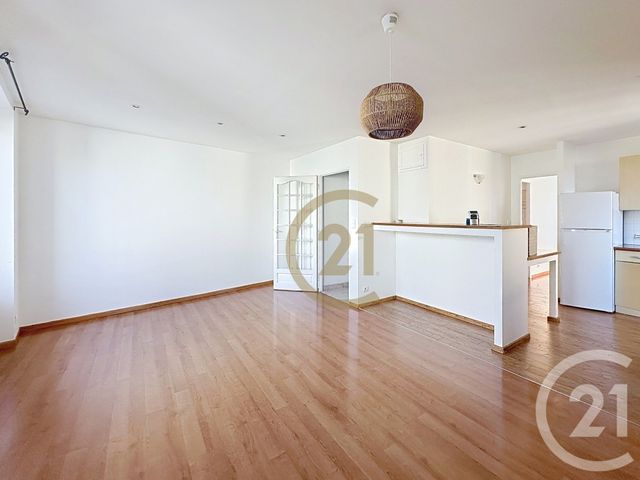 Appartement F2 à louer - 2 pièces - 54.0 m2 - BELFORT - 90 - FRANCHE-COMTE - Century 21 Agence Du Théâtre