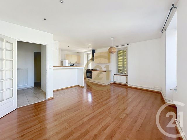 Appartement F2 à louer - 2 pièces - 54.0 m2 - BELFORT - 90 - FRANCHE-COMTE - Century 21 Agence Du Théâtre