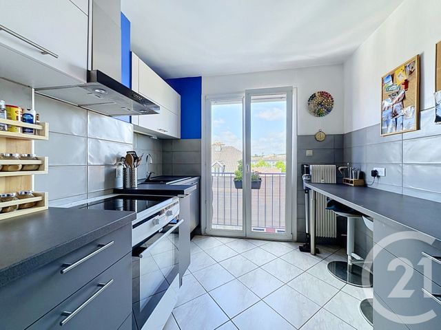 Appartement F4 à vendre - 4 pièces - 93.93 m2 - BELFORT - 90 - FRANCHE-COMTE - Century 21 Agence Du Théâtre