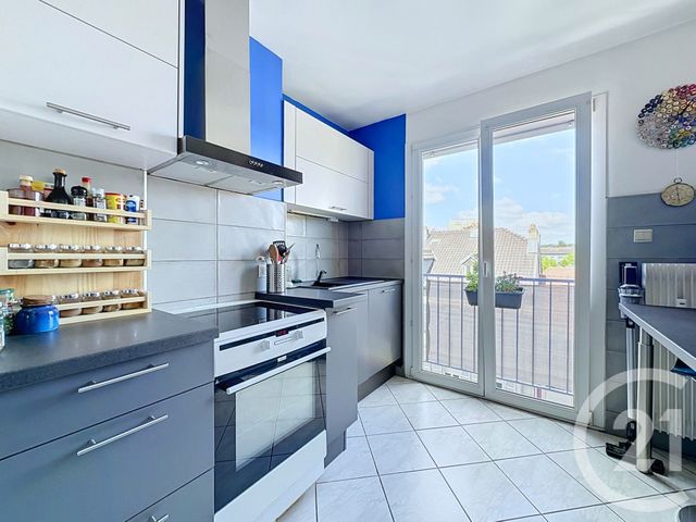 Appartement F4 à vendre - 4 pièces - 93.93 m2 - BELFORT - 90 - FRANCHE-COMTE - Century 21 Agence Du Théâtre