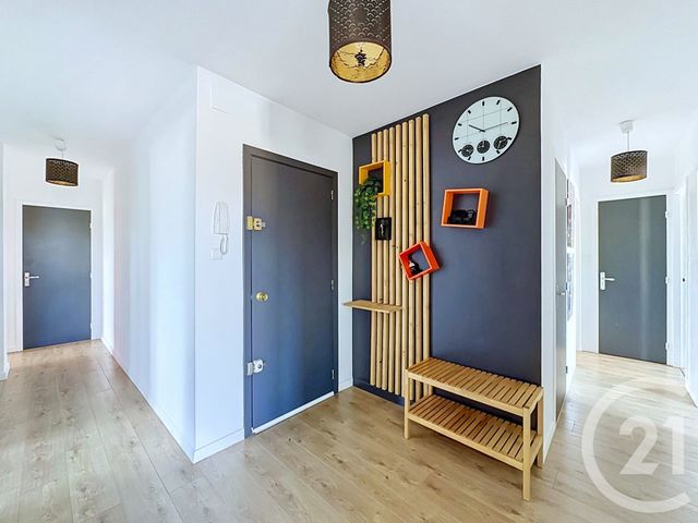 Appartement F4 à vendre - 4 pièces - 93.93 m2 - BELFORT - 90 - FRANCHE-COMTE - Century 21 Agence Du Théâtre