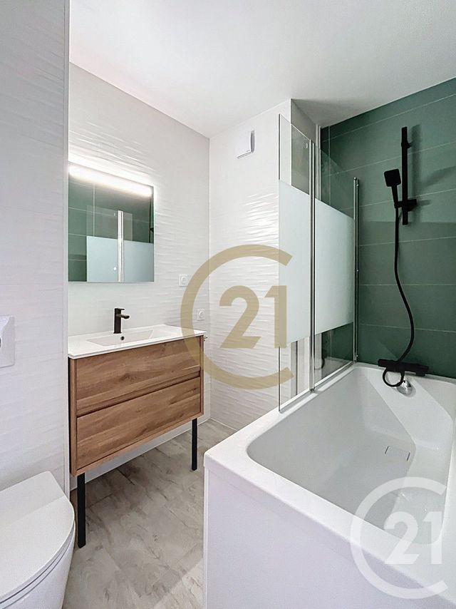 Appartement Studio à vendre - 1 pièce - 28.67 m2 - BAVILLIERS - 90 - FRANCHE-COMTE - Century 21 Agence Du Théâtre