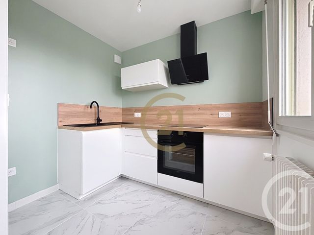 Appartement Studio à vendre - 1 pièce - 28.67 m2 - BAVILLIERS - 90 - FRANCHE-COMTE - Century 21 Agence Du Théâtre