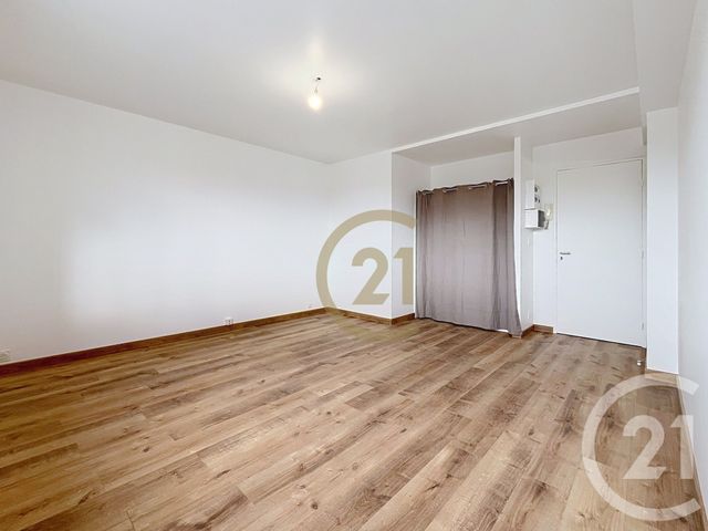 Appartement Studio à vendre - 1 pièce - 28.67 m2 - BAVILLIERS - 90 - FRANCHE-COMTE - Century 21 Agence Du Théâtre
