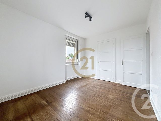 Appartement F4 à louer - 4 pièces - 74.88 m2 - DANJOUTIN - 90 - FRANCHE-COMTE - Century 21 Agence Du Théâtre
