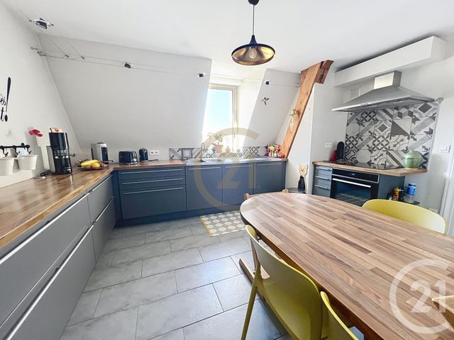 Appartement F5 à vendre - 5 pièces - 127.3 m2 - BELFORT - 90 - FRANCHE-COMTE - Century 21 Agence Du Théâtre