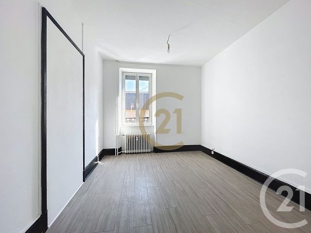 Appartement F2 à vendre - 2 pièces - 50.5 m2 - BELFORT - 90 - FRANCHE-COMTE - Century 21 Agence Du Théâtre
