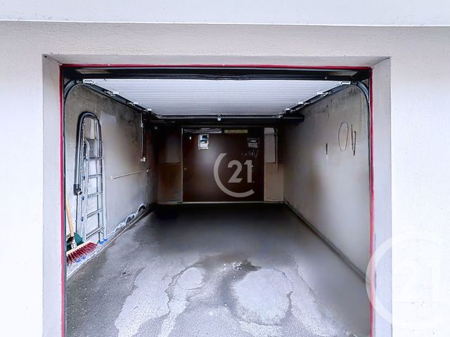 Appartement T3 à vendre - 3 pièces - 66.77 m2 - OFFEMONT - 90 - FRANCHE-COMTE - Century 21 Agence Du Théâtre