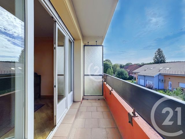 Appartement T3 à vendre - 3 pièces - 66.77 m2 - OFFEMONT - 90 - FRANCHE-COMTE - Century 21 Agence Du Théâtre