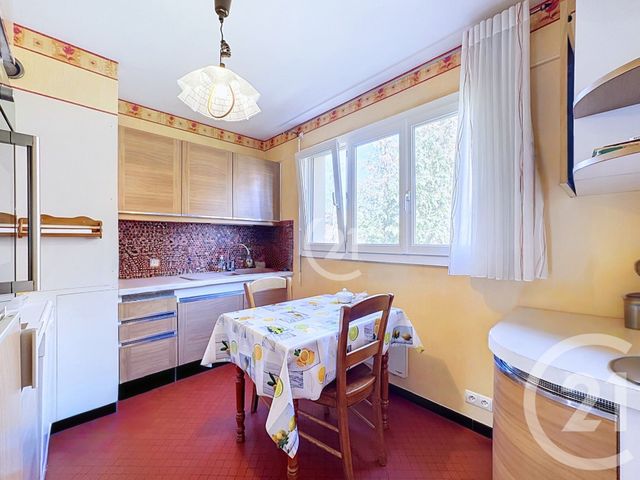 Appartement T3 à vendre - 3 pièces - 66.77 m2 - OFFEMONT - 90 - FRANCHE-COMTE - Century 21 Agence Du Théâtre