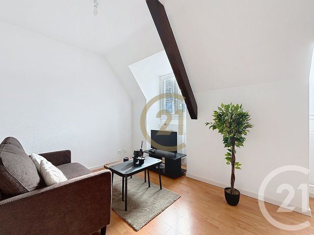 Appartement F1 à louer - 1 pièce - 30.0 m2 - BELFORT - 90 - FRANCHE-COMTE - Century 21 Agence Du Théâtre