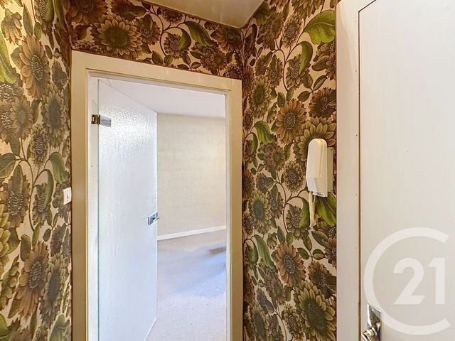 Appartement F1 à vendre - 1 pièce - 15.1 m2 - BELFORT - 90 - FRANCHE-COMTE - Century 21 Agence Du Théâtre