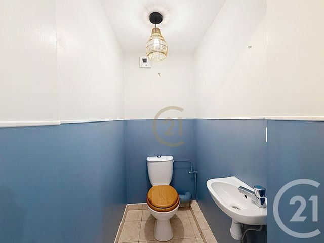 Appartement F3 à louer - 3 pièces - 79.06 m2 - EVETTE SALBERT - 90 - FRANCHE-COMTE - Century 21 Agence Du Théâtre