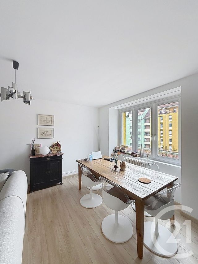 Appartement F3 à vendre - 3 pièces - 69.2 m2 - BELFORT - 90 - FRANCHE-COMTE - Century 21 Agence Du Théâtre