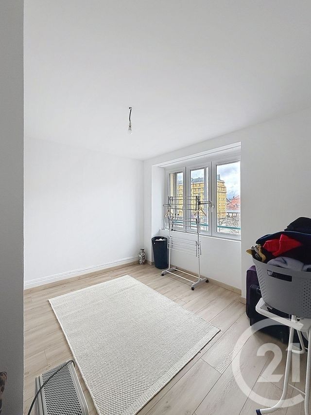 Appartement F3 à vendre - 3 pièces - 69.2 m2 - BELFORT - 90 - FRANCHE-COMTE - Century 21 Agence Du Théâtre