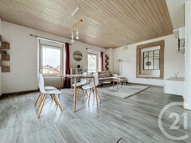 Appartement F3 à louer - 3 pièces - 70.0 m2 - BELFORT - 90 - FRANCHE-COMTE - Century 21 Agence Du Théâtre