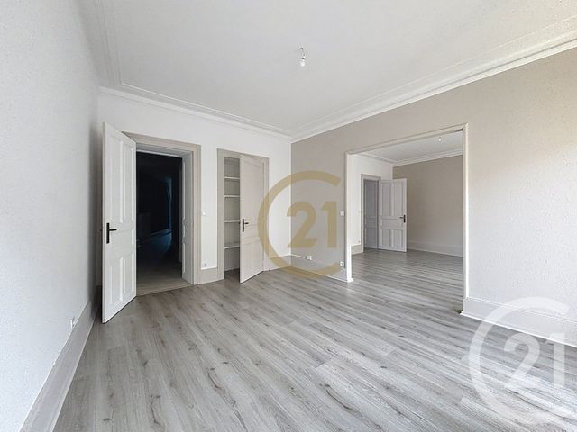 Appartement F4 à louer - 4 pièces - 98.4 m2 - BELFORT - 90 - FRANCHE-COMTE - Century 21 Agence Du Théâtre