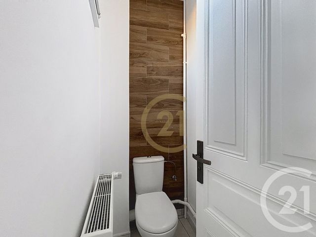 Appartement F4 à louer - 4 pièces - 98.4 m2 - BELFORT - 90 - FRANCHE-COMTE - Century 21 Agence Du Théâtre