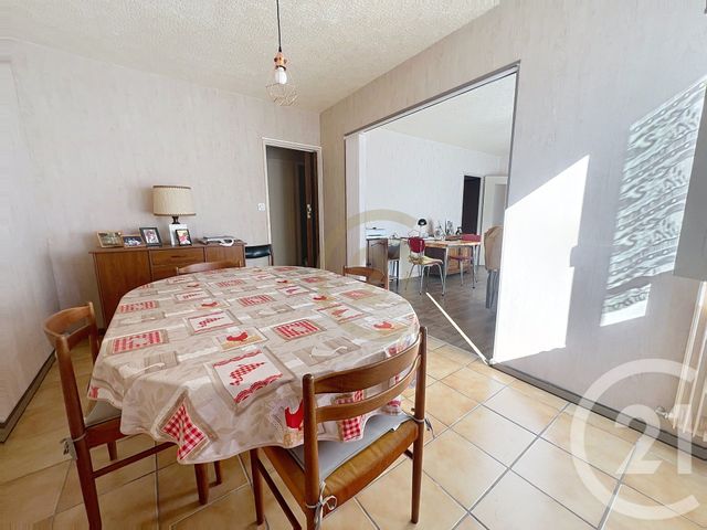 Appartement F3 à vendre - 3 pièces - 57.8 m2 - BELFORT - 90 - FRANCHE-COMTE - Century 21 Agence Du Théâtre