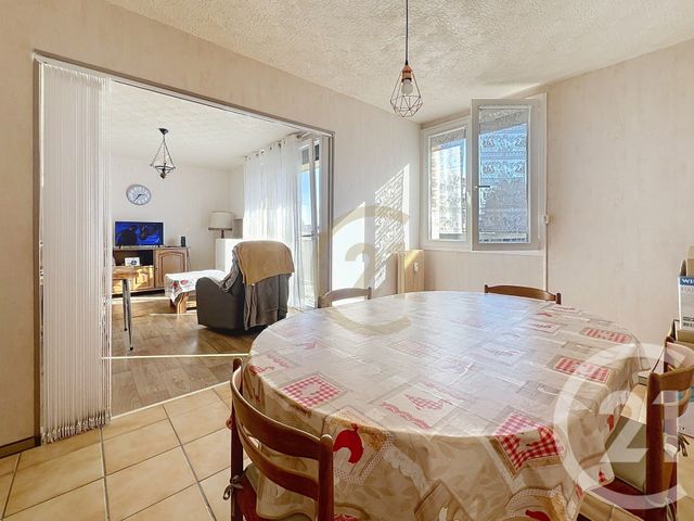 Appartement F3 à vendre - 3 pièces - 57.8 m2 - BELFORT - 90 - FRANCHE-COMTE - Century 21 Agence Du Théâtre
