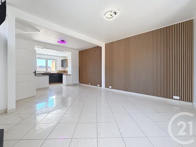 maison à louer - 4 pièces - 60.0 m2 - BELFORT - 90 - FRANCHE-COMTE - Century 21 Agence Du Théâtre