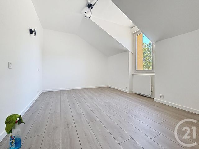 maison à louer - 4 pièces - 60.0 m2 - BELFORT - 90 - FRANCHE-COMTE - Century 21 Agence Du Théâtre