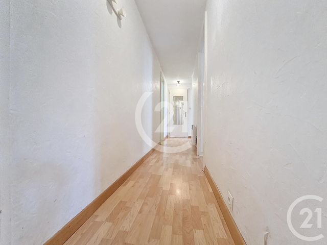 Appartement F3 à vendre - 3 pièces - 71.72 m2 - BELFORT - 90 - FRANCHE-COMTE - Century 21 Agence Du Théâtre