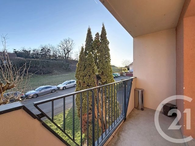 Appartement F3 à louer - 3 pièces - 72.28 m2 - CHATENOIS LES FORGES - 90 - FRANCHE-COMTE - Century 21 Agence Du Théâtre
